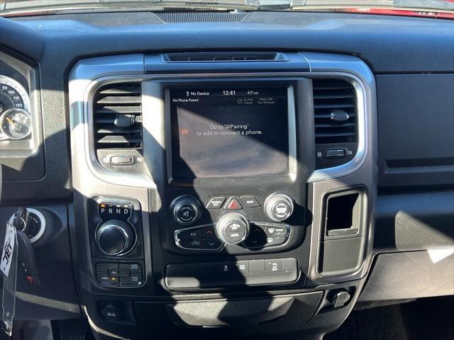 used 2021 Ram 1500 Classic car, priced at $25,000