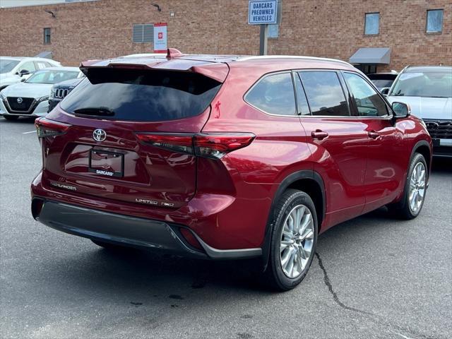 used 2020 Toyota Highlander car, priced at $26,006