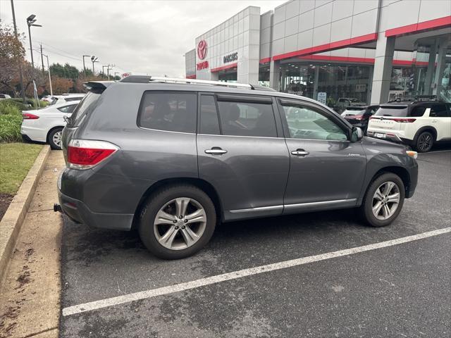 used 2011 Toyota Highlander car, priced at $13,000