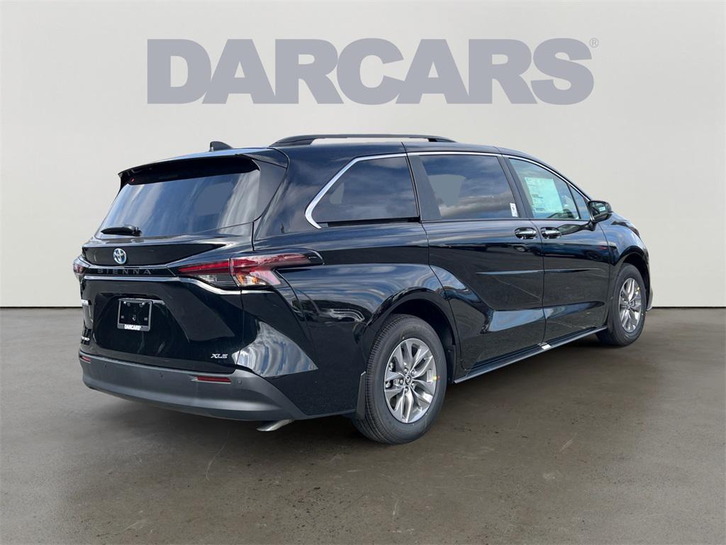 new 2025 Toyota Sienna car, priced at $48,605
