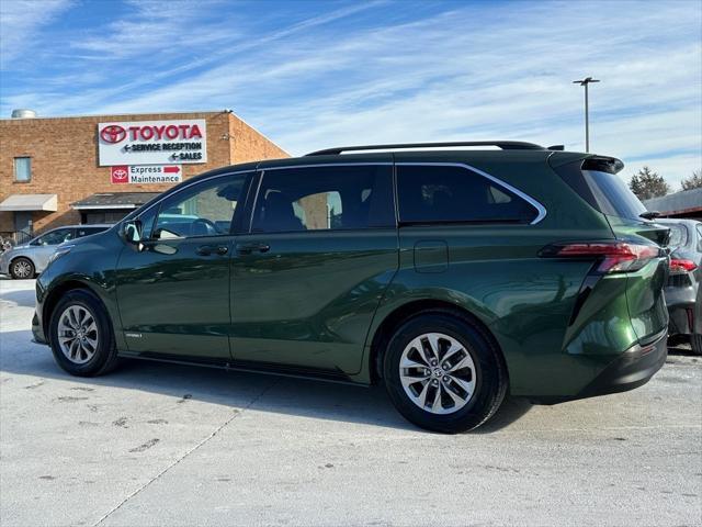 used 2021 Toyota Sienna car, priced at $30,750