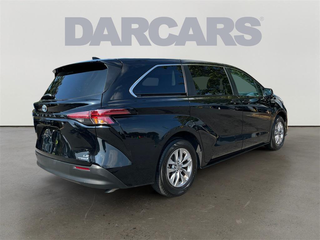 used 2022 Toyota Sienna car, priced at $29,399