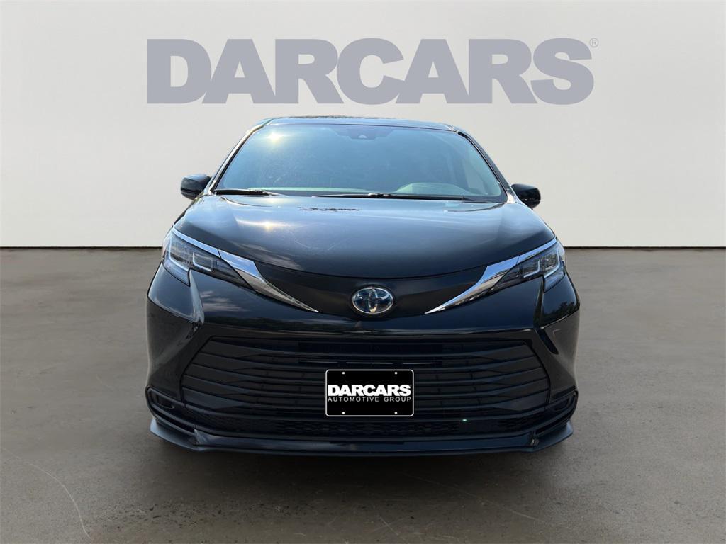 used 2022 Toyota Sienna car, priced at $29,399