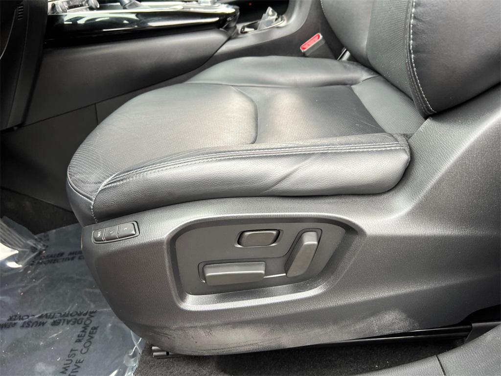 used 2022 Mazda CX-9 car, priced at $26,899