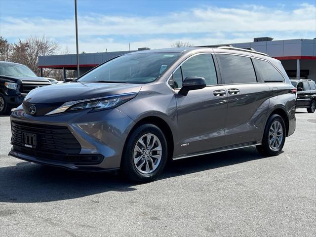 used 2021 Toyota Sienna car, priced at $34,000