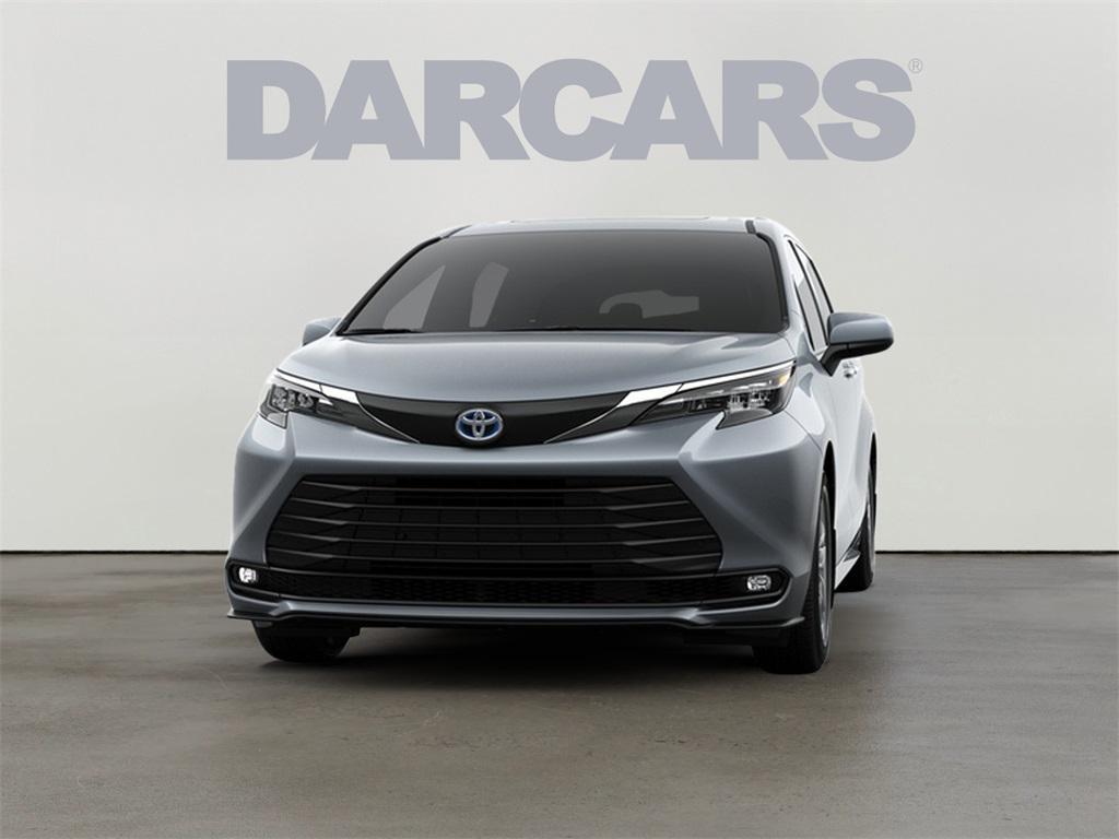 new 2025 Toyota Sienna car, priced at $48,605