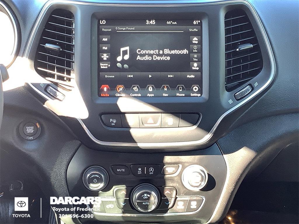 used 2023 Jeep Cherokee car, priced at $23,299