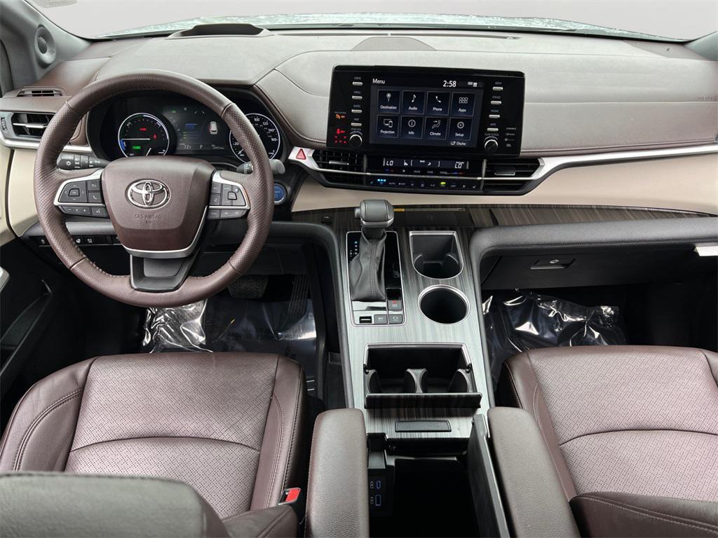 used 2023 Toyota Sienna car, priced at $50,375