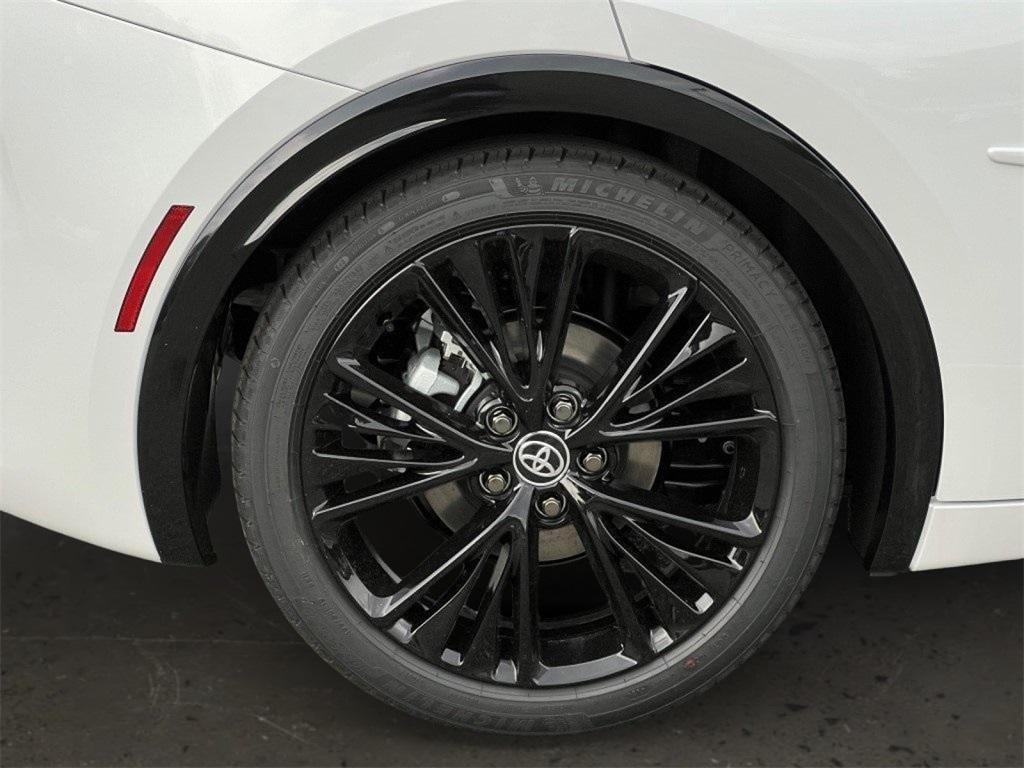 new 2025 Toyota Prius car, priced at $38,164