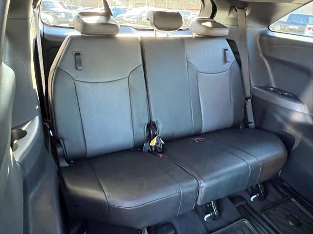 used 2024 Toyota Sienna car, priced at $47,997