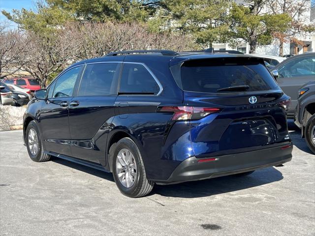 used 2023 Toyota Sienna car, priced at $40,399