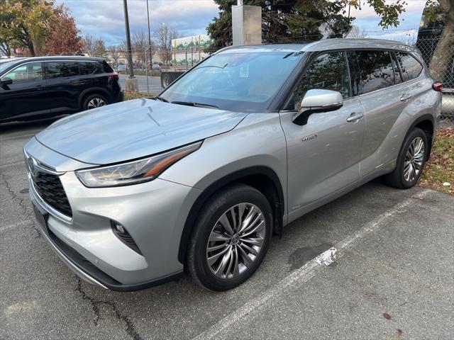 used 2021 Toyota Highlander Hybrid car, priced at $42,877