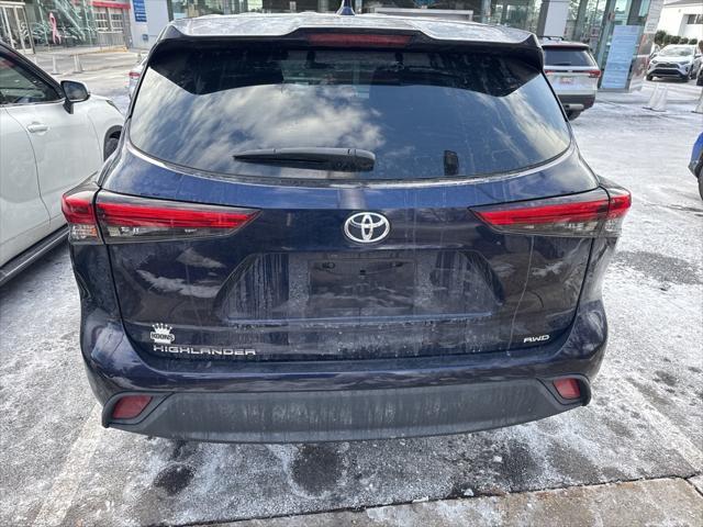 used 2020 Toyota Highlander car, priced at $25,500