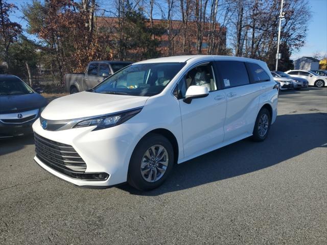 new 2025 Toyota Sienna car, priced at $42,710