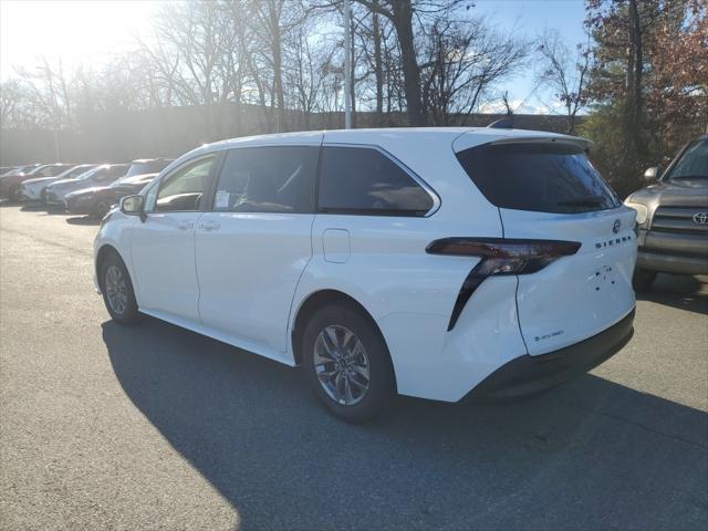 new 2025 Toyota Sienna car, priced at $42,710