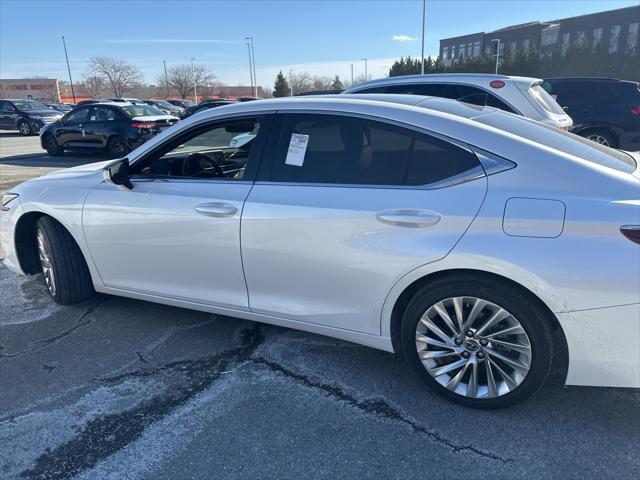 used 2020 Lexus ES 350 car, priced at $30,500