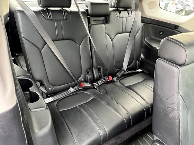 used 2023 Honda Pilot car, priced at $43,283