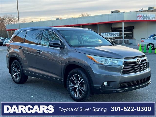 used 2016 Toyota Highlander car, priced at $21,222