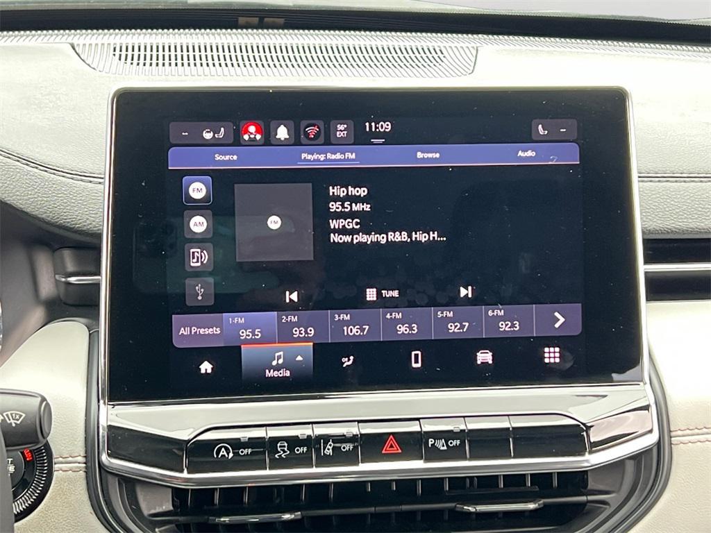 used 2022 Jeep Compass car, priced at $21,173