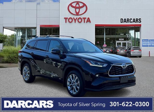 used 2023 Toyota Highlander Hybrid car, priced at $40,789