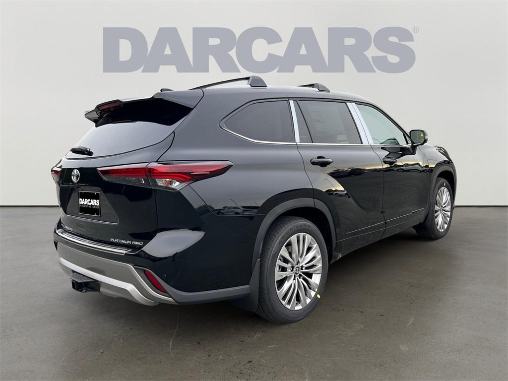 new 2025 Toyota Highlander car, priced at $55,957