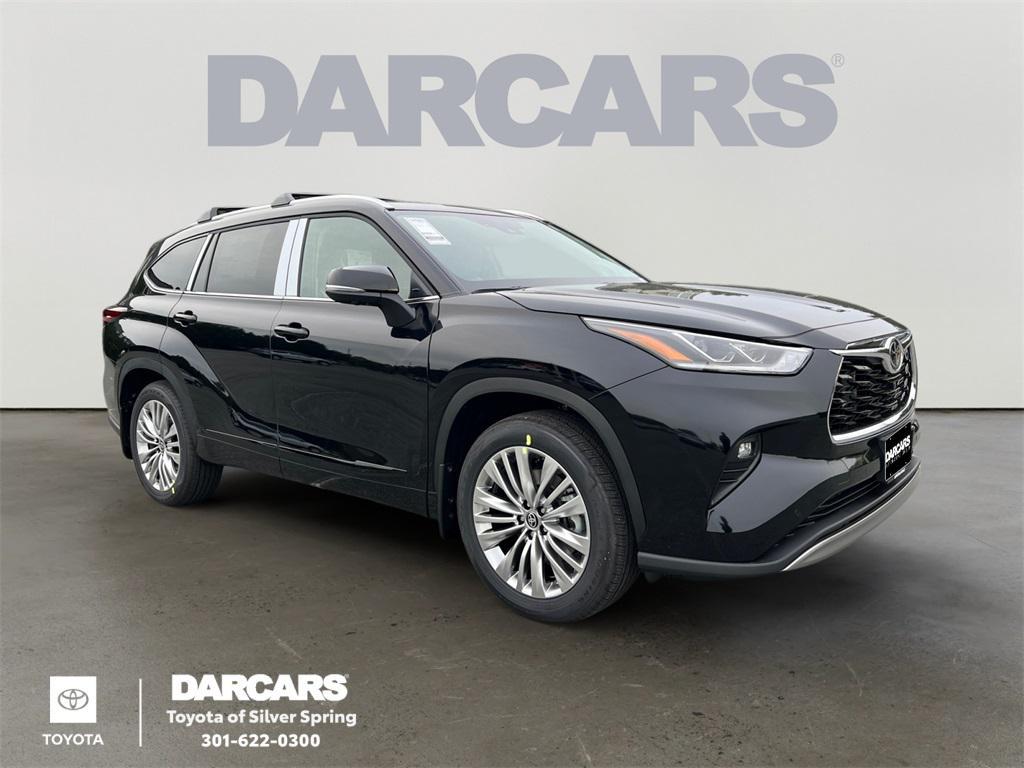 new 2025 Toyota Highlander car, priced at $55,957