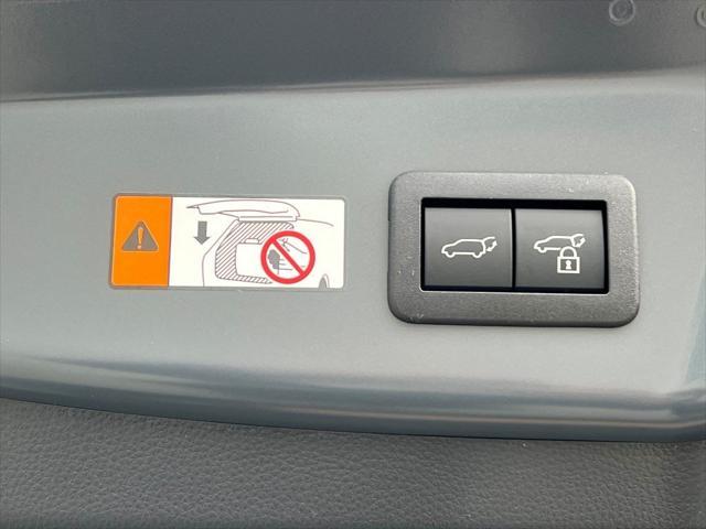 new 2025 Toyota Prius car, priced at $43,914