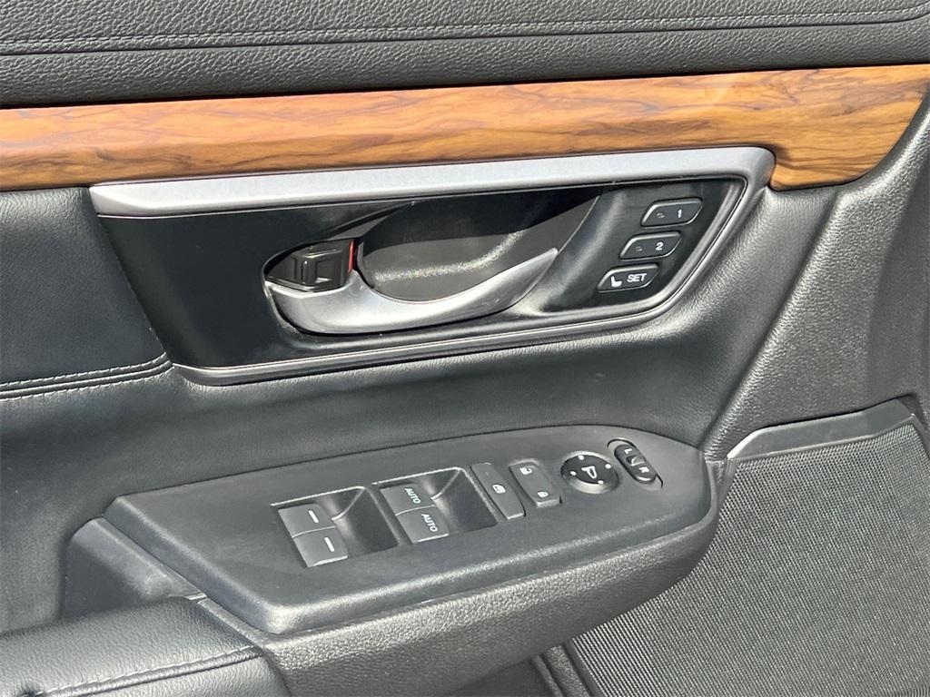 used 2022 Honda CR-V car, priced at $24,699