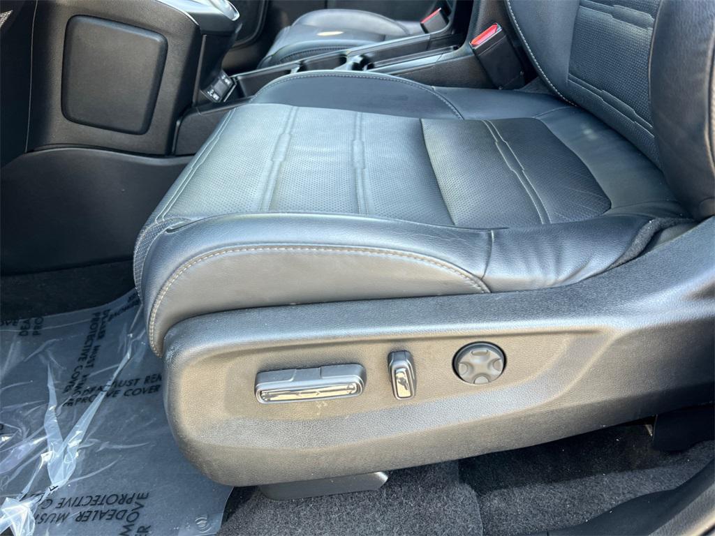 used 2022 Honda CR-V car, priced at $24,699