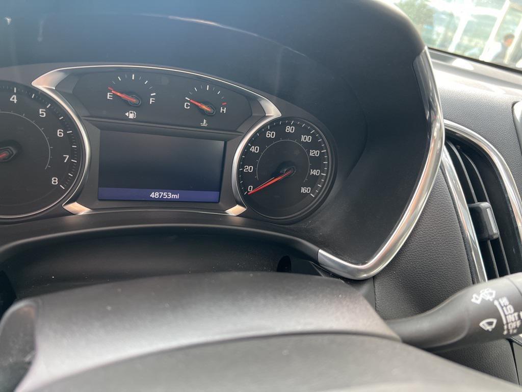 used 2022 Chevrolet Equinox car, priced at $19,601