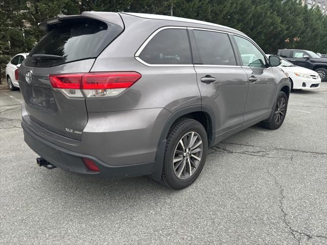 used 2018 Toyota Highlander car, priced at $25,750