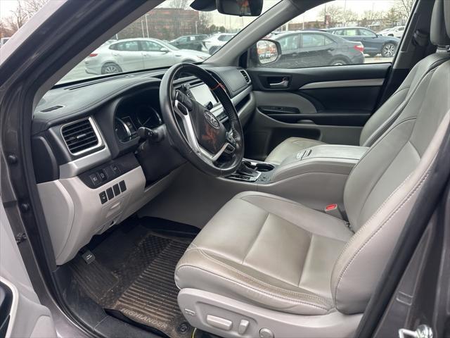 used 2018 Toyota Highlander car, priced at $25,750