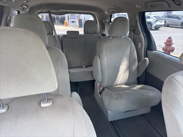 used 2019 Toyota Sienna car, priced at $27,055