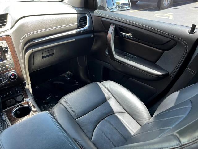 used 2016 Chevrolet Traverse car, priced at $13,500