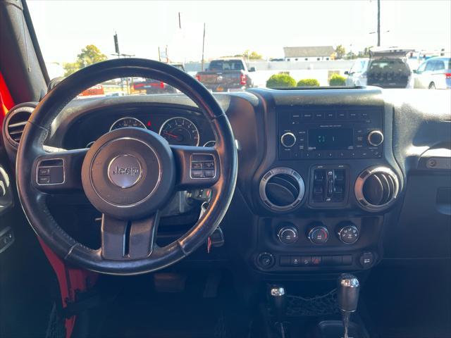 used 2013 Jeep Wrangler Unlimited car, priced at $17,900