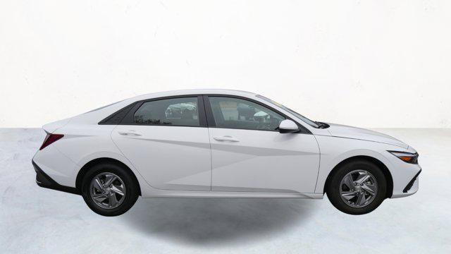 new 2024 Hyundai Elantra car, priced at $23,442