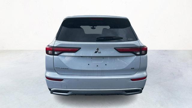 new 2024 Mitsubishi Outlander car, priced at $35,048