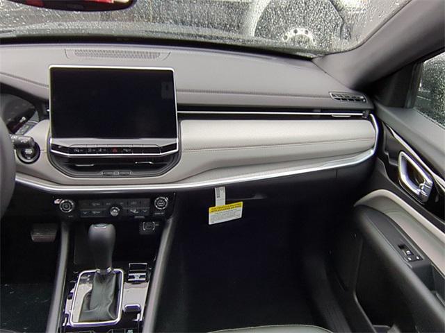 new 2025 Jeep Compass car, priced at $28,810