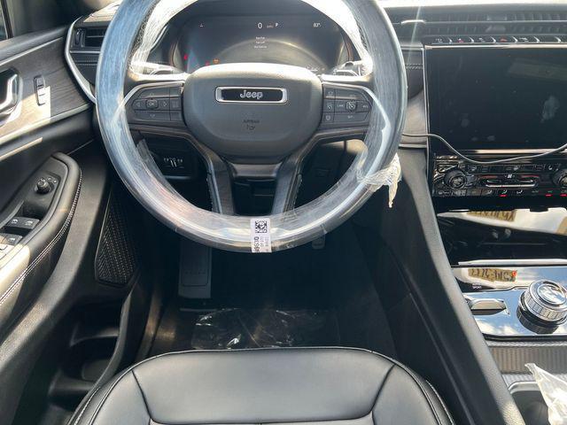 new 2025 Jeep Grand Cherokee L car, priced at $45,754