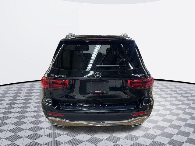used 2025 Mercedes-Benz GLB 250 car, priced at $38,900