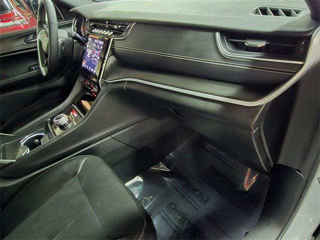 used 2024 Jeep Grand Cherokee car, priced at $37,000