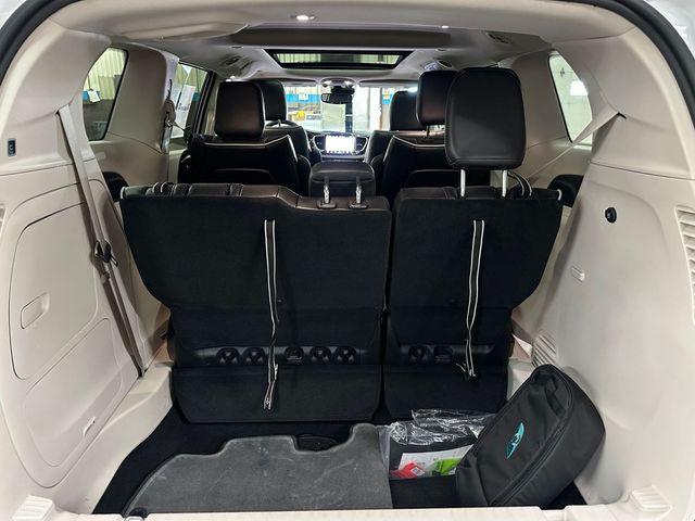 used 2023 Chrysler Pacifica Hybrid car, priced at $29,580