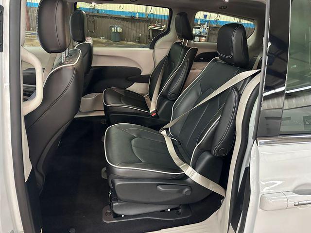 used 2023 Chrysler Pacifica Hybrid car, priced at $29,580
