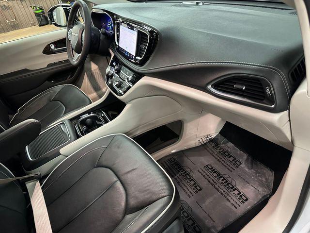 used 2023 Chrysler Pacifica Hybrid car, priced at $29,580