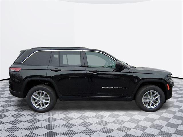 new 2025 Jeep Grand Cherokee car, priced at $39,083