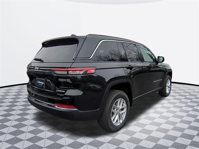 new 2025 Jeep Grand Cherokee car, priced at $39,083