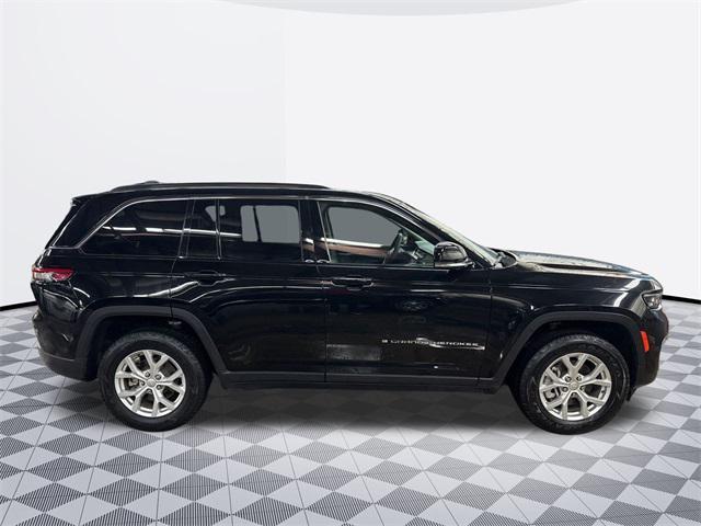 used 2023 Jeep Grand Cherokee car, priced at $32,388