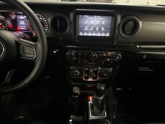 used 2022 Jeep Wrangler Unlimited car, priced at $35,000