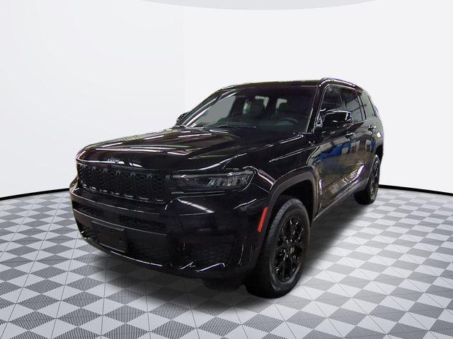 used 2025 Jeep Grand Cherokee L car, priced at $39,000