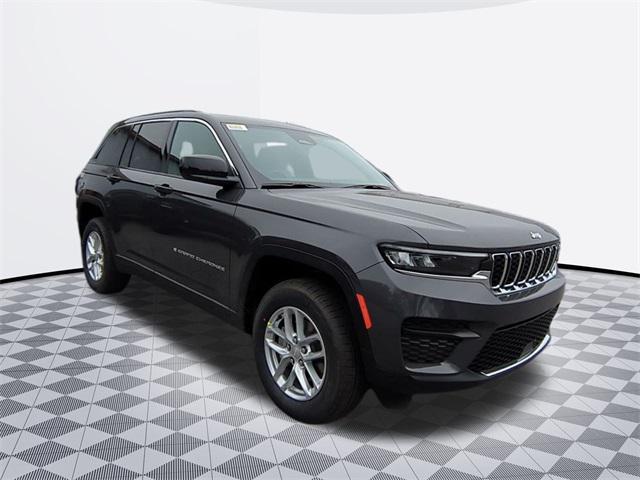 new 2025 Jeep Grand Cherokee car, priced at $38,883